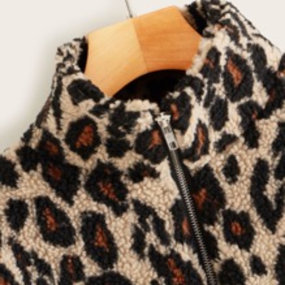 Sale! Trendy New Leopard Print Sweatshirt - Picture 3 of 4